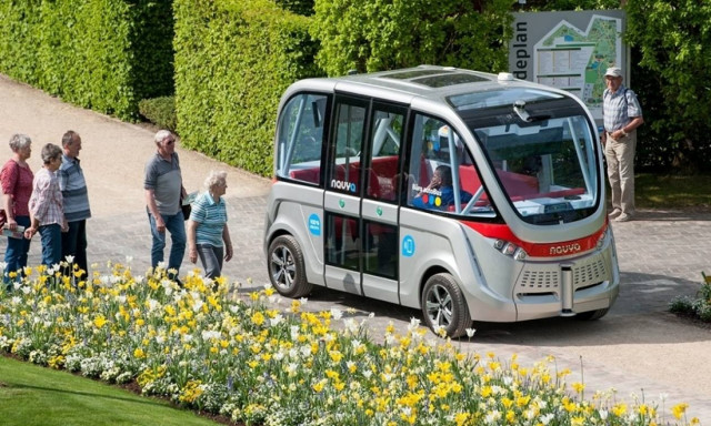 Γαλλία: Στους δρόμους της Λυών από σήμερα τα λεωφορεία χωρίς οδηγό