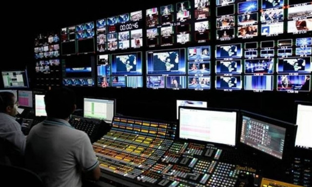 Ανατροπή. Τα κανάλια που δεν πήραν άδεια ΔΕΝ θα κλείσουν σε τρεις μήνες