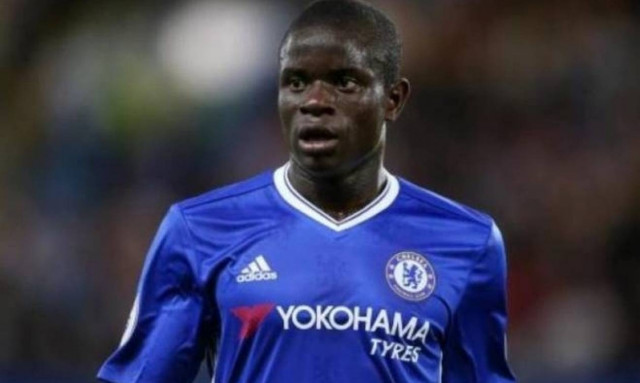 «Εξαιρετικός παίκτης είναι ο Μαχρέζ, όχι εγώ»