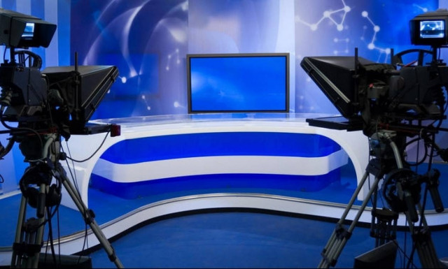 Liberation: Ο ΣΥΡΙΖΑ κέρδισε το στοίχημα με τις τηλεοπτικές άδειες