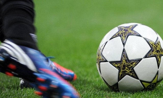 Σοκ:Νεκρός Έλληνας ποδοσφαιριστής