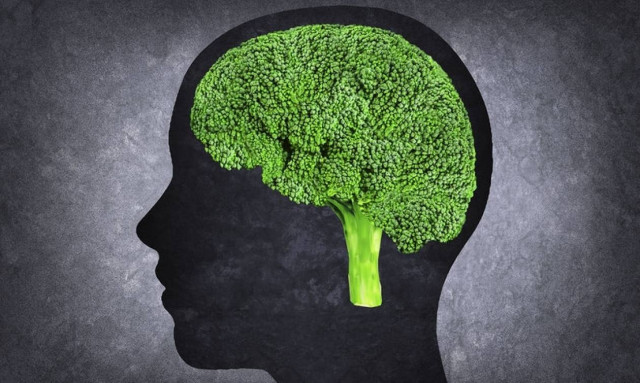 Έξι βιταμίνες και μέταλλα που ενισχύουν την εγκεφαλική λειτουργία