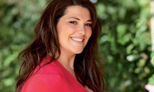 Τηλεοπτικές άδειες: Γροθιά στο στομάχι. Το μήνυμα της Ζαρίφη για το κλείσιμο του Alpha