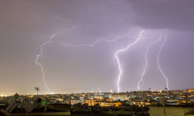 Προσοχή! Έκτακτο δελτίο επιδείνωσης καιρού - Έρχονται βροχές, καταιγίδες και χαλαζοπτώσεις από Τρίτη