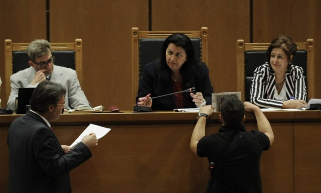 Δίκη Χ.Α. - Αστυνομικός: «Φωνάζαμε. Τι άλλο να κάνουμε;»