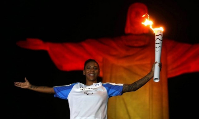Παραολυμπιακοί 2016: Στο Ρίο έφθασε η Παραολυμπιακή Φλόγα - Δείτε φωτογραφίες και βίντεο