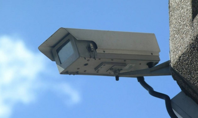 Τηλεοπτικές άδειες: Εξέλιξη - «βόμβα» με το υλικό από τις κάμερες ασφαλείας