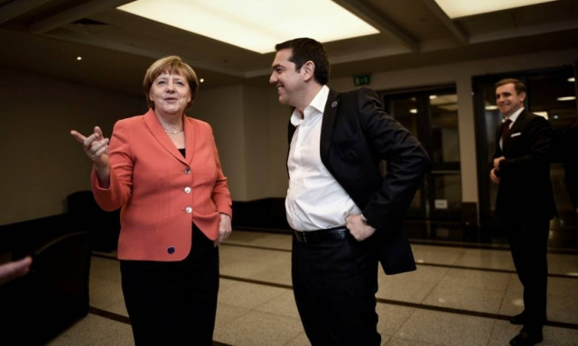 Επικοινωνία Τσίπρα - Μέρκελ ενόψει της Συνόδου στην Μπρατισλάβα