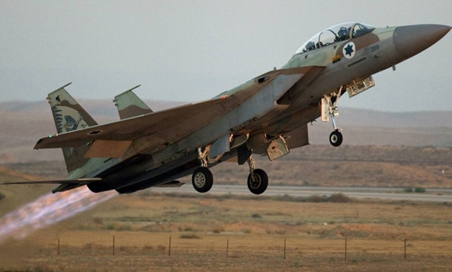 Ισραηλινά μαχητικά έπληξαν στρατιωτικό φυλάκιο στο συριακό έδαφος