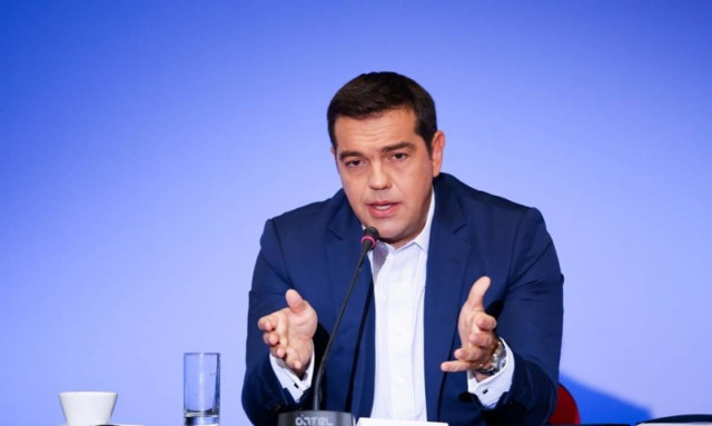 ΔΕΘ 2016 - Συνέντευξη Τσίπρα: Όταν θα υπάρξει ένα χαρμόσυνο γεγονός θα φορέσω γραβάτα