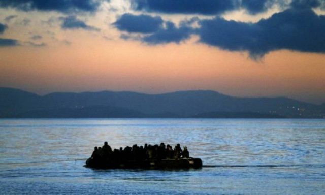 Migrants and refugees continue to arrive on the northern Aegean islands