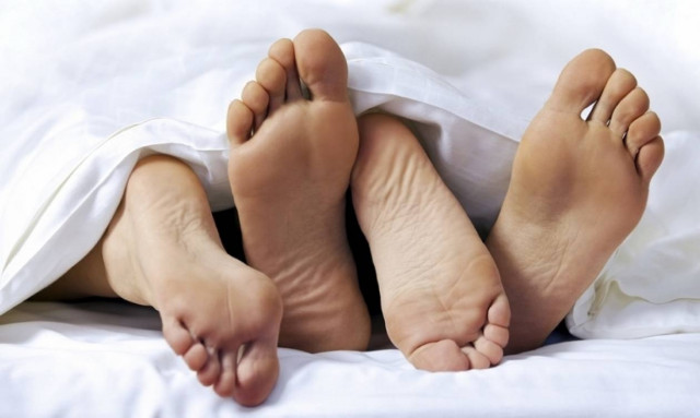 Ζευγάρι χρησιμοποίησε σακούλα αντί για προφυλακτικό και κατέληξε στο νοσοκομείο - Δείτε γιατί