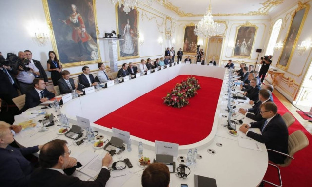 LIVE: Το μέλλον της ΕΕ μετά το Brexit στη Σύνοδο των 27 στην Μπρατισλάβα