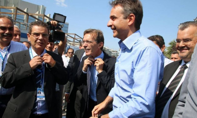 ΔΕΘ 2016: Εθελοντής δότης μυελού των οστών ο Κυριάκος Μητσοτάκης (photo)