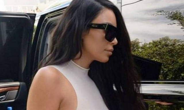 Απίστευτη εμφάνιση: Η Κιμ Καρντάσιαν μοίρασε και πάλι «εγκεφαλικά» (pics)