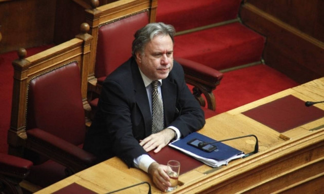 Ερώτηση οκτώ βουλευτών της Ένωσης Κεντρώων προς Κατρούγκαλο για τις επικουρικές