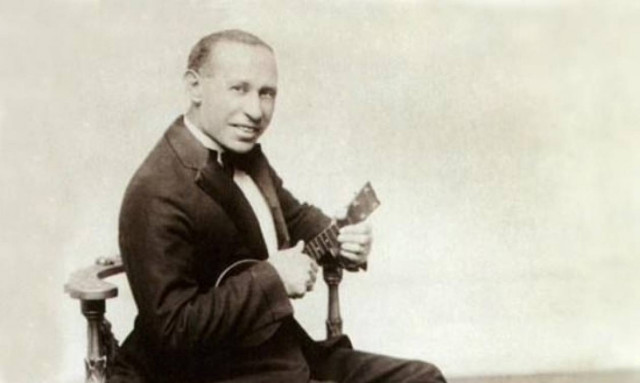 Σαν σήμερα το 1966 πέθανε ο Φραντζέσκο Λεντίνι, ο άνδρας με τα 3 πόδια και τα 2 γεννητικά όργανα