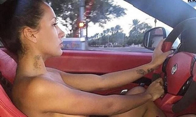 Τα πλουσιόπαιδα της Σιγκαπούρης: Οδηγούν γυμνές super cars και κάνουν μπάνιο με σαμπάνια (vid+pics)