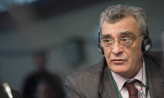 Δήμαρχος Μυτιλήνης: Πρόχειρη λύση το πλωτό hot spot