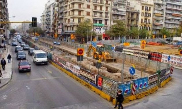 Θεσσαλονίκη: Κυκλοφοριακές ρυθμίσεις για ένα... χρόνο στην πλατεία Δημοκρατίας!