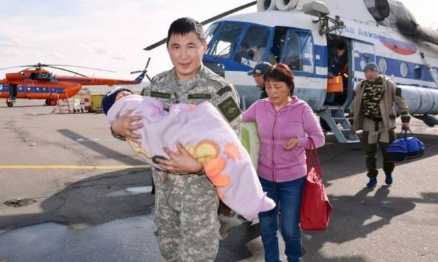 Ρωσία: 3χρονο αγοράκι επέζησε επί τρεις ημέρες μαζί με λύκους και αρκούδες στη σιβηριανή τάιγκα!