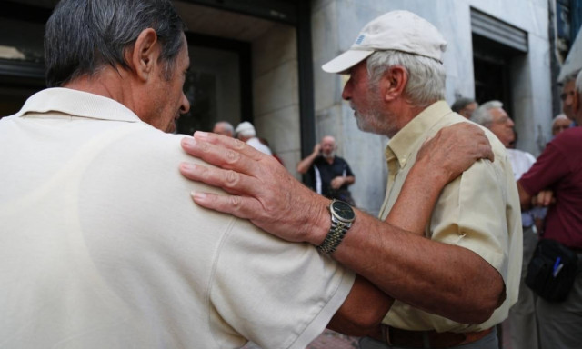 Τα παράδοξα των συντάξεων: Περικοπές, αδικίες και λάθη