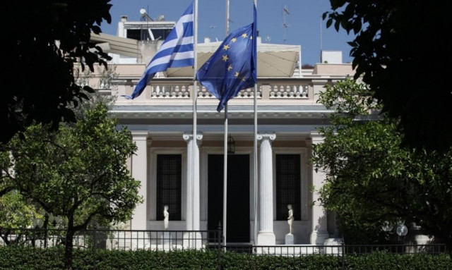 Μαξίμου για ΝΔ: Φωνάζει ο κλέφτης για να φοβηθεί ο νοικοκύρης