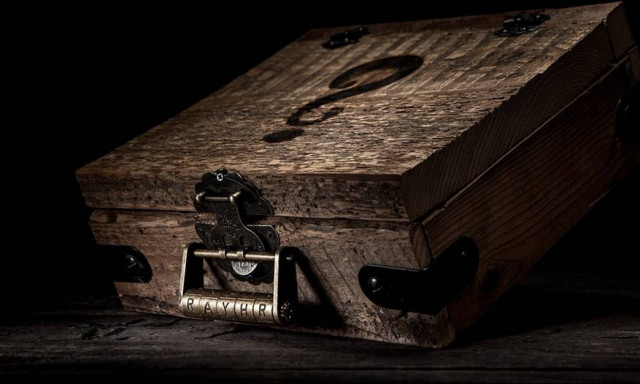 Κρήτη: Το μυστηριώδες κουτί που αναστάτωσε την παραλία – Τι έκρυβε;