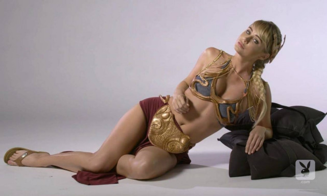 Μετά από αυτή τη σούπερ-σέξι φωτογράφηση του Playboy θα δείτε το Star Wars «με άλλα μάτια» (Pics)