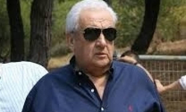 Συμβαίνει τώρα: Τηλεφωνικές επικοινωνίες Κοντομηνά με ανώτατα στελέχη του Alpha