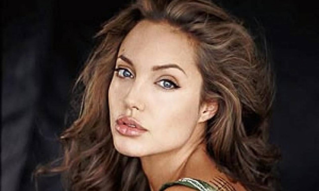 Είδηση-βόμβα για την Αντζελίνα Τζολί