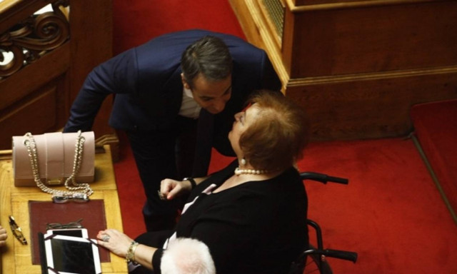 Στη Βουλή η Μαριέττα Γιαννάκου