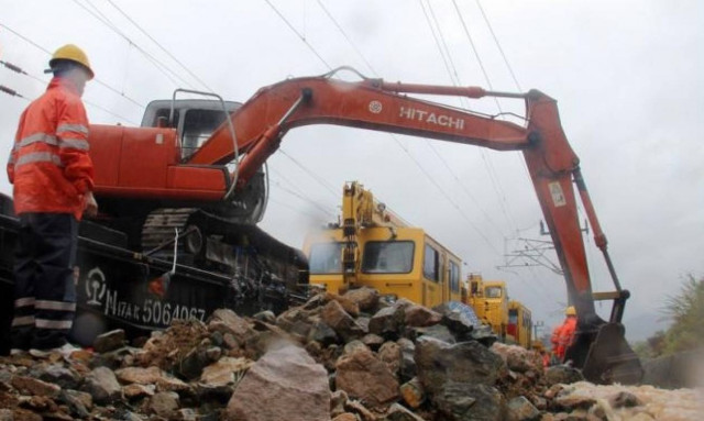 Βίντεο - σοκ: Κατολίσθηση ισοπέδωσε χωριό μετά από πέρασμα τυφώνα στην Κίνα - Δεκάδες αγνοούμενοι
