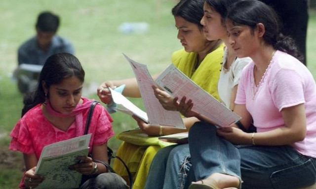 Σάλος στην Αίγυπτο: Βουλευτής προτείνει να υποβάλλονται σε τεστ παρθενίας οι φοιτήτριες