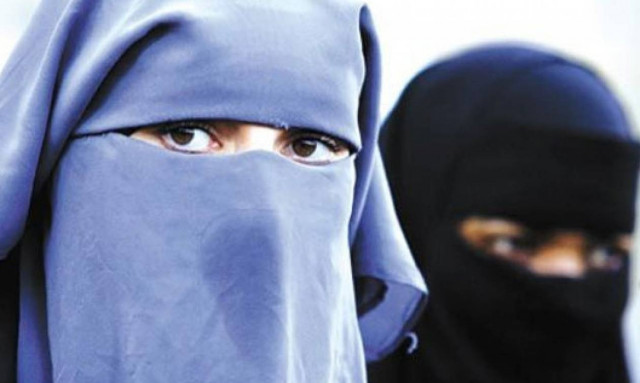 Βουλγαρία: Το κοινοβούλιο απαγόρευσε την μπούρκα σε δημόσιους χώρους