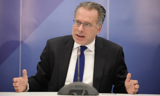 Κουμουτσάκος: Περιμένουμε κανονική απάντηση του ελληνικού ΥΠΕΞ στην Τουρκία και όχι διαρροές