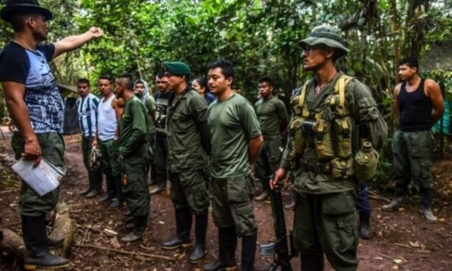 Colombia referendum: Voters reject Farc peace deal