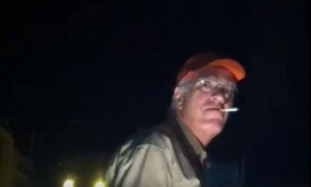 Απίστευτο: Είναι αυτός ο Βασίλης Λεβέντης; (viral video)