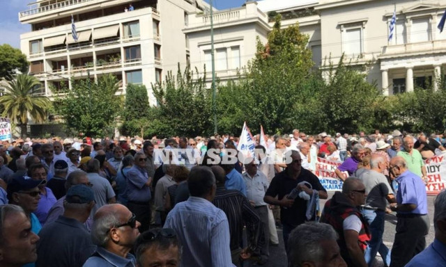 ΕΛ.ΑΣ: Βρέθηκε ο αστυνομικός που έριξε τα χημικά - Θα κληθεί να δώσει εξηγήσεις