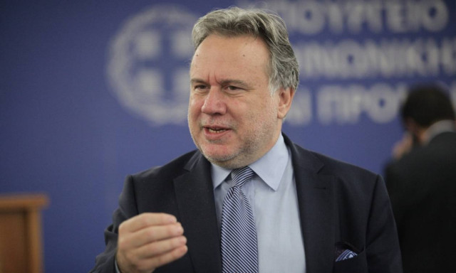 «Κατρούγκαλος είμαι, ό,τι θέλω λέω»: Όταν ο υπουργός Εργασίας ανήγαγε το «τρολάρισμα» σε επιστήμη!