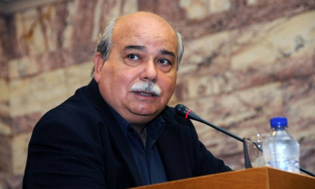 Βούτσης σε δημοσιογράφο για τις εκλογές: Είσαι καλά παιδί μου;