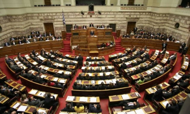 Με Κιμούλη η επιτροπή για τη Συνταγματική Αναθεώρηση