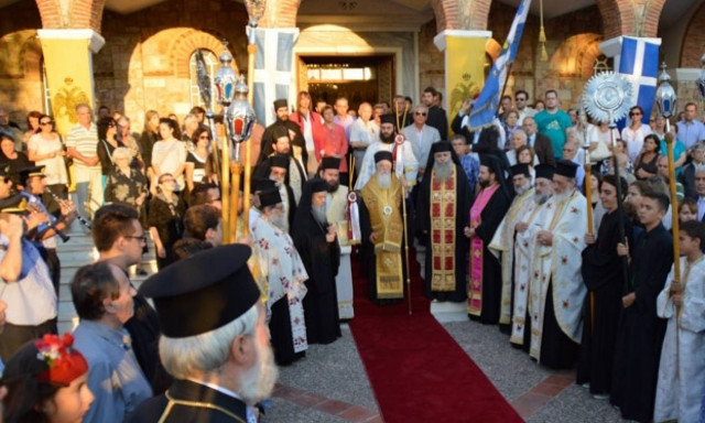 Η Τιμία Κάρα του Αγίου Αθανασίου Χριστιανουπόλεως μέχρι αύριο (10/10) στη Δάφνη