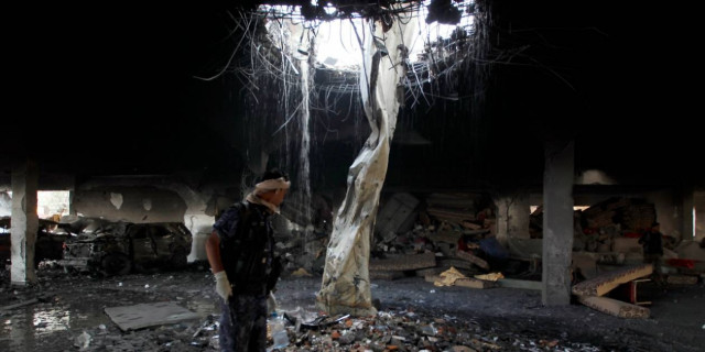 Μακελειό στην Υεμένη: Βομβάρδισαν πλήθος σε κηδεία – Ξεπερνούν τους 140 οι νεκροί