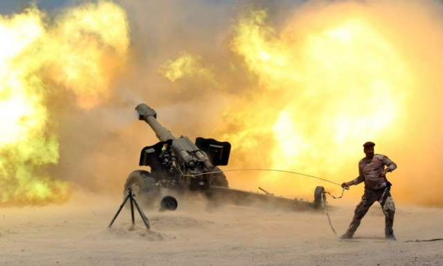 «Ούτε ένας τζιχαντιστής ζωντανός»: Βομβάρδιζαν ισλαμιστές επί τρεις ώρες – Δεκάδες οι νεκροί