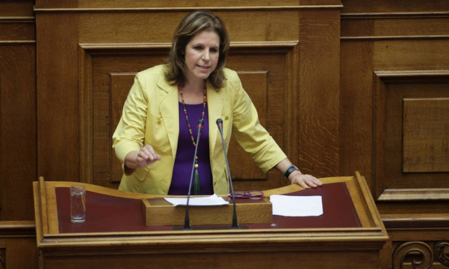 Νομοσχέδιο για την Κοινωνική Οικονομία: Συμφωνεί η Δημοκρατική Συμπαράταξη, διαφωνεί το ΚΚΕ