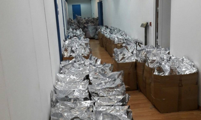 Διπλή επιτυχία της ΕΛ.ΑΣ με ερασιτέχνες «Εσκομπάρ» (pics+vid)