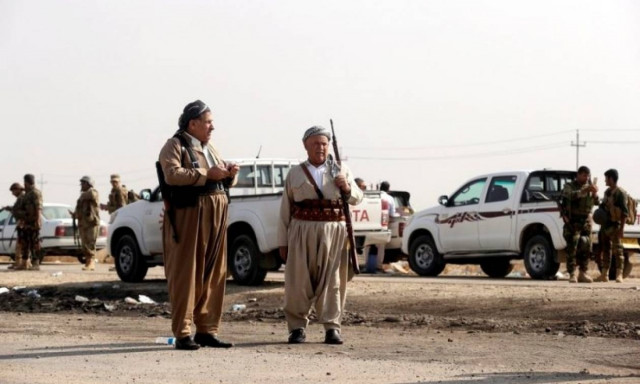 Mosul Iraq offensive: Kurdish forces besiege key town of Bashiqa
