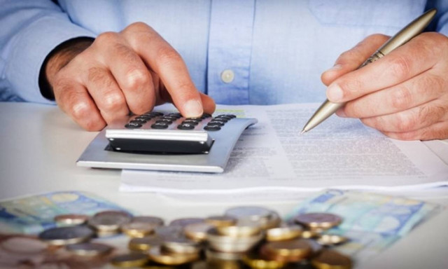 Τα κρατικά ταμεία γεμίζουν από φόρους σε εισόδημα και περιουσία