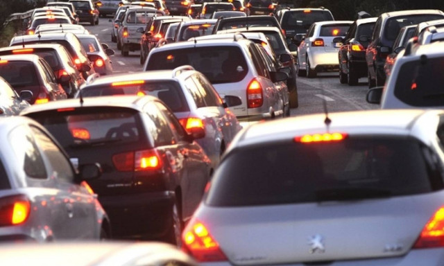 ΤΩΡΑ: Κυκλοφοριακό «έμφραγμα» σε κεντρικές λεωφόρους της Αθήνας